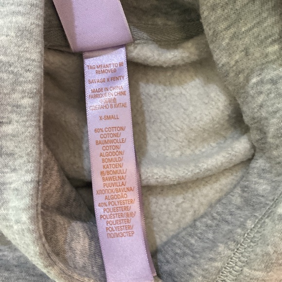 Savage X Fenty Cropped Hoodie - Picture 3 of 6
